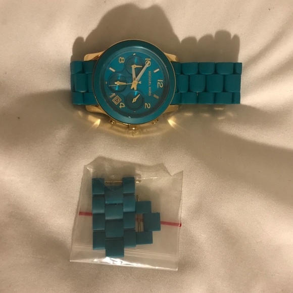 Michael Kors Turquoise Silicone Watch - Picture 2 of 3